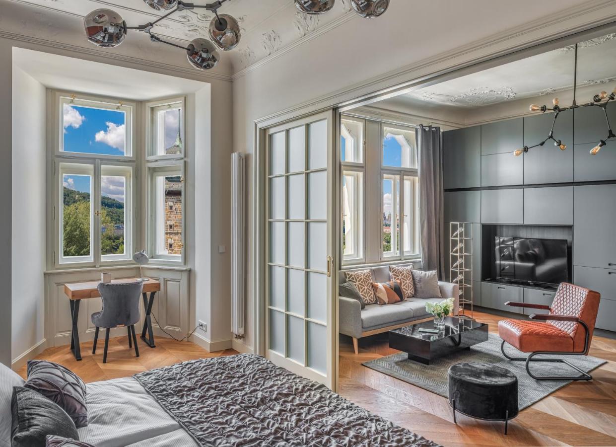 Mn6 Luxury Suites By Adrez Prag Eksteriør billede
