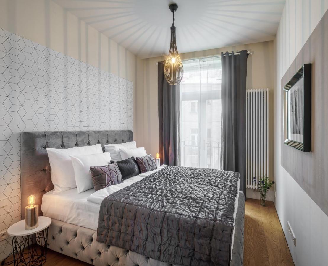 Mn6 Luxury Suites By Adrez Prag Eksteriør billede