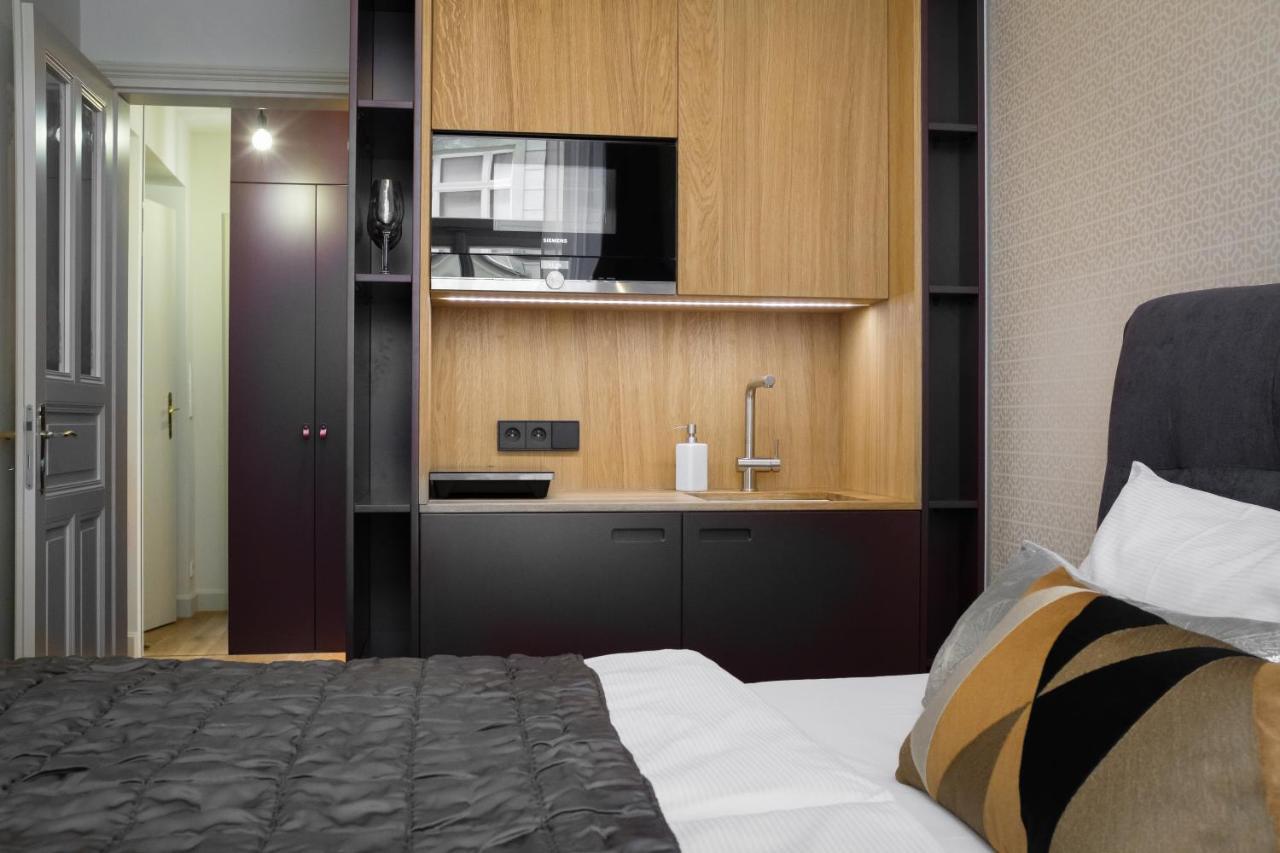 Mn6 Luxury Suites By Adrez Prag Eksteriør billede
