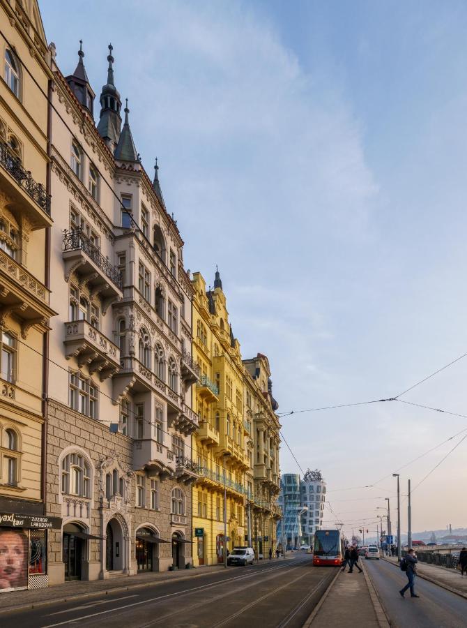 Mn6 Luxury Suites By Adrez Prag Eksteriør billede
