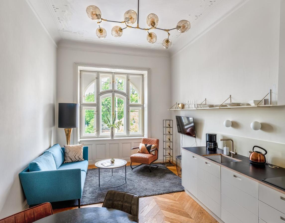 Mn6 Luxury Suites By Adrez Prag Eksteriør billede